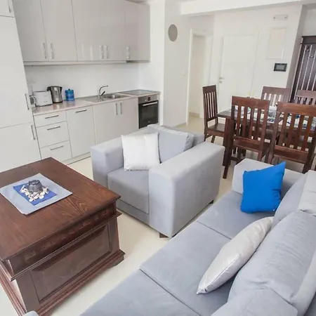 Апартаменты Solaris Deluxe 2 Bedrooms *