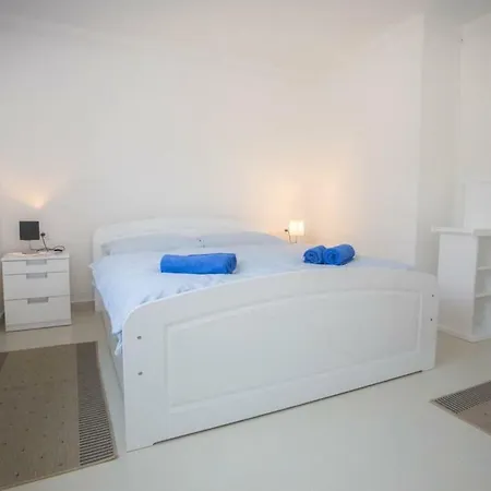 Апартаменты Solaris Deluxe 2 Bedrooms *